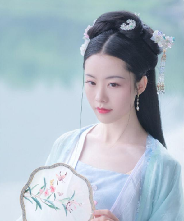 娇妻婉婉免费阅读_(娇妻女人宠翻天简易寒)